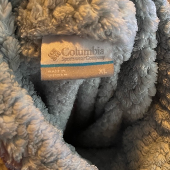 Women’s Columbia Fuzzy Jacket Size XL - Picture 2 of 2